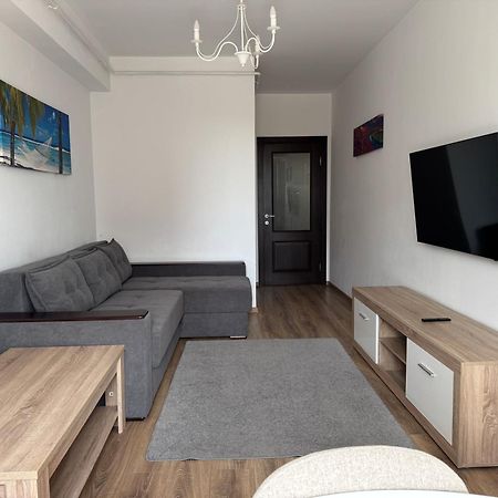 Rivera Apartments - Premium Accomodation Яссы Экстерьер фото